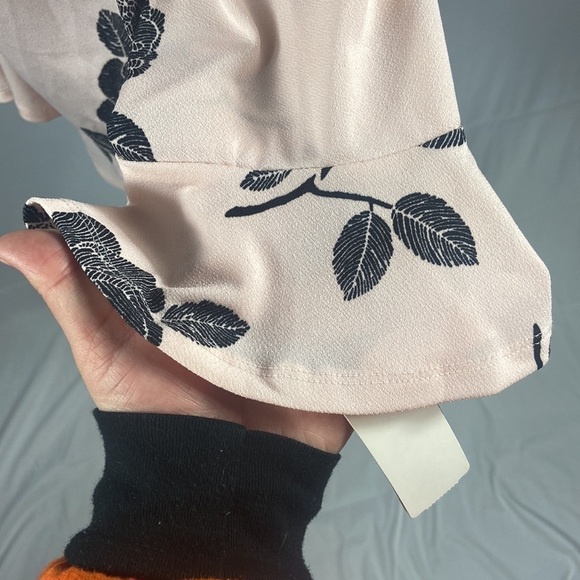 Candies 3/4 Sleeve Ruched Blouse with Bell Sleeves - Picture 4 of 9